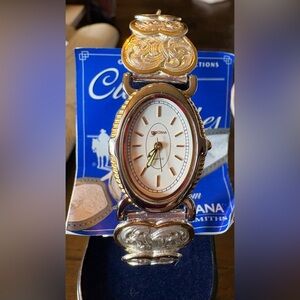 Montana Silversmiths Gold and Silver Oval Watch
